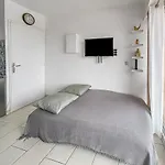 Cosy 4 Pers A 150m De La ! شقة *