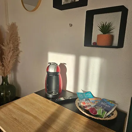 Apartment 200m De La *