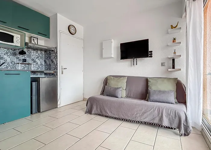 Apartment Cosy 4 Pers A 150m De La !
